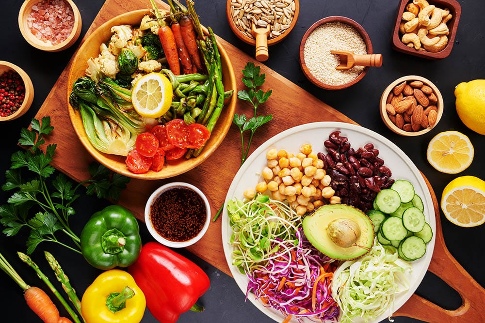 Savor the Flavor: Why Mediterranean Cuisine Should be Your Go-To for Healthy, Delicious Meals!