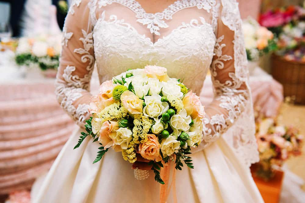 Why Choosing the Perfect Wedding Bouquet is Crucial for Your Big Day (And How to Do It!)
