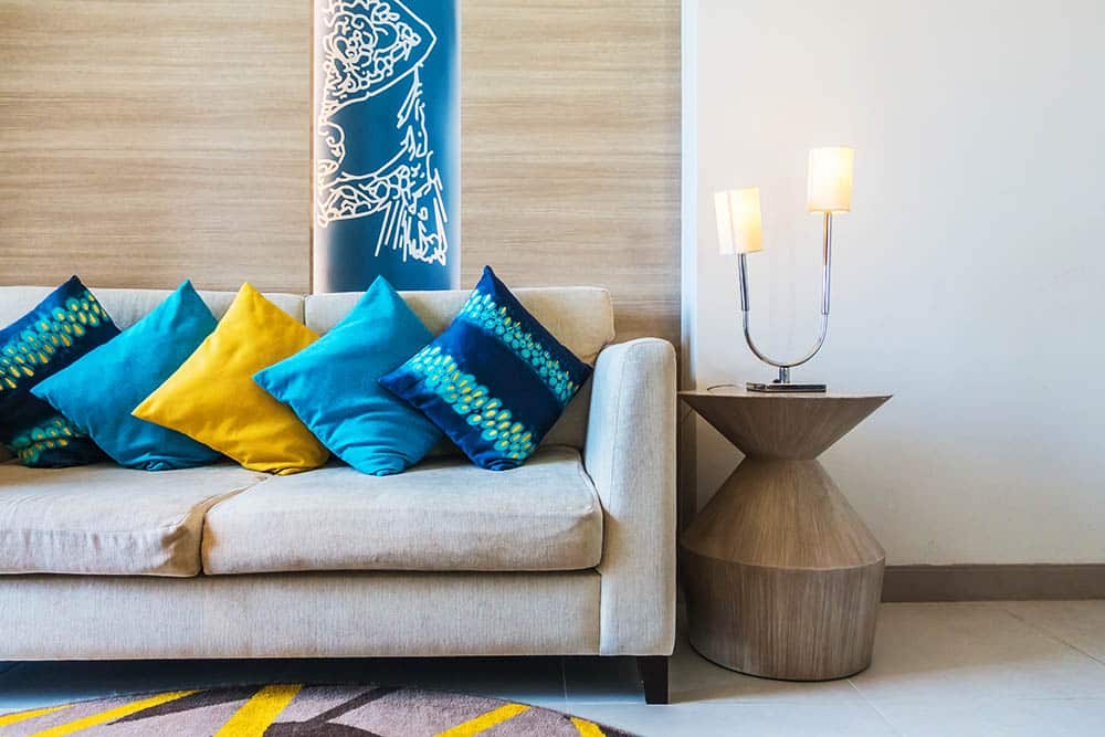 Step into Glamour: Art Deco Decoration Will Transform Your Space!